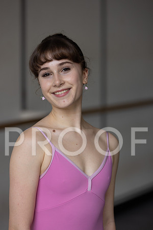 LyraMcDonald_2025_002