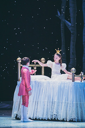 Pacific Northwest Ballet School students in George Balanchine's The Nutcracker