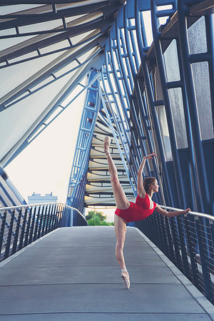 Gabrielle Beach | Helix Bridge, Seattle WA