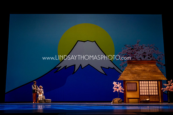 Momotaro_DRESS26_Group1_LT_004
