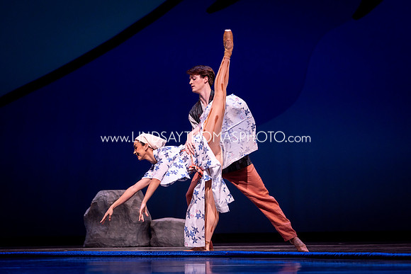 Momotaro_DRESS26_Group1_LT_008