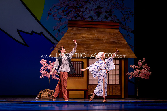 Momotaro_DRESS26_Group1_LT_006