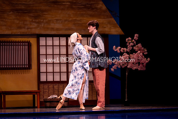 Momotaro_DRESS26_Group1_LT_010