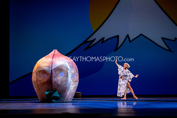 Momotaro_DRESS26_Group1_LT_031