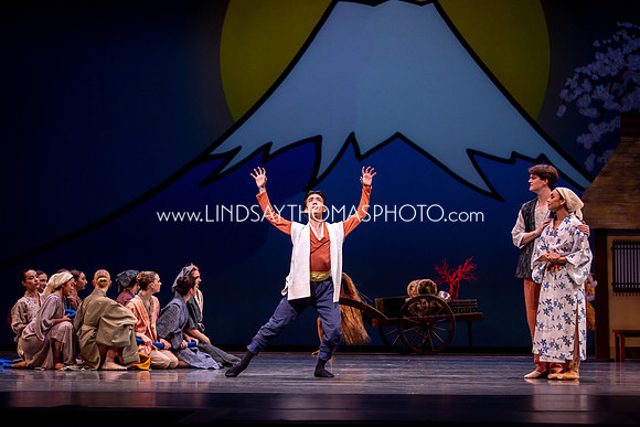 Momotaro_DRESS26_Group1_LT_050