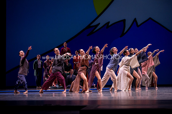 Momotaro_DRESS26_Group1_LT_052