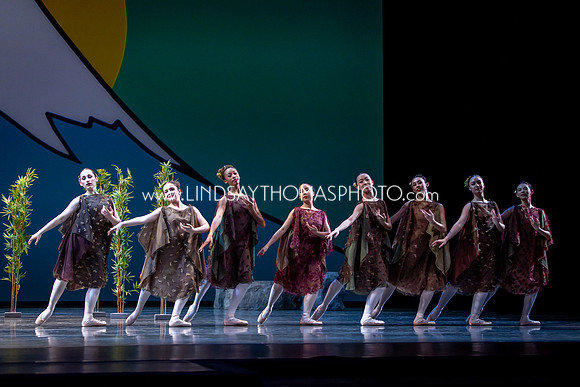 Momotaro_DRESS26_Group1_LT_070