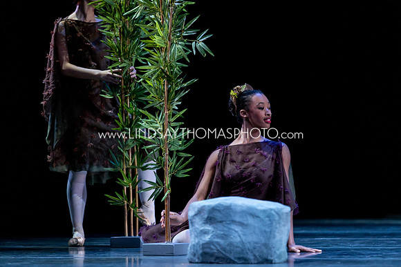 Momotaro_DRESS26_Group1_LT_077