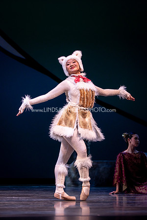 Momotaro_DRESS26_Group1_LT_080