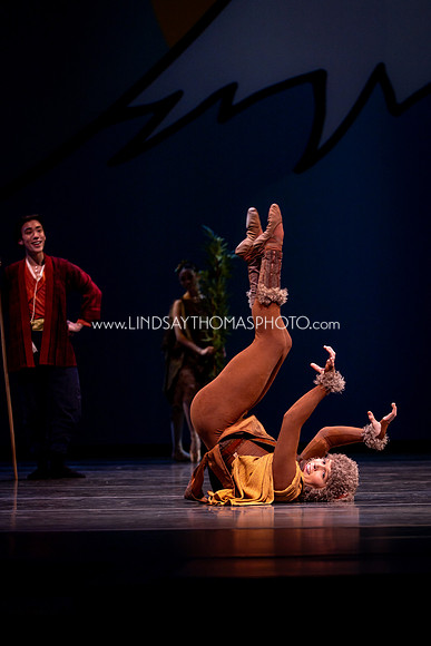 Momotaro_DRESS26_Group1_LT_091