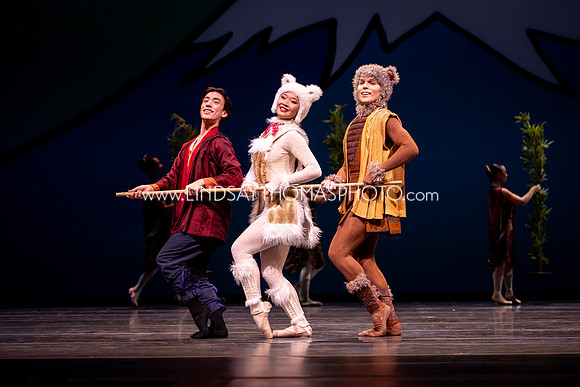 Momotaro_DRESS26_Group1_LT_100
