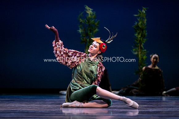 Momotaro_DRESS26_Group1_LT_112