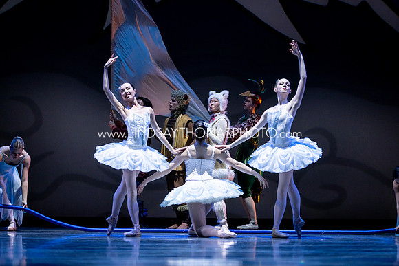 Momotaro_DRESS26_Group1_LT_127