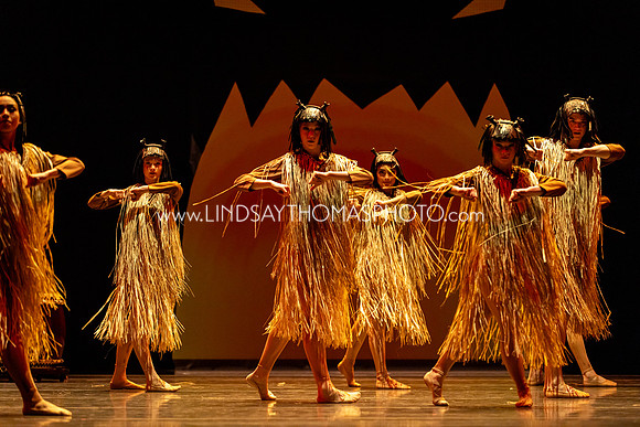 Momotaro_DRESS26_Group1_LT_142