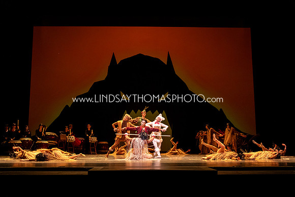 Momotaro_DRESS26_Group1_LT_147