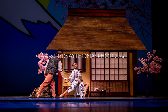Momotaro_DRESS26_Group2_LT_002002