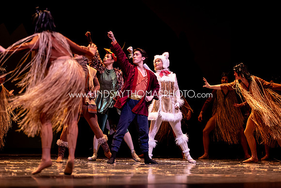 Momotaro_DRESS26_Group2_LT_002120