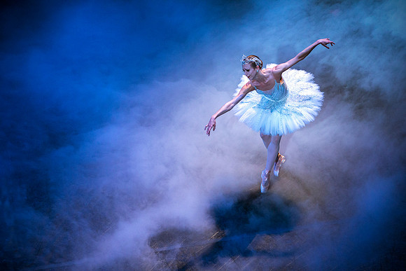 Lesley Ruasch | Kent Stowell's Swan Lake