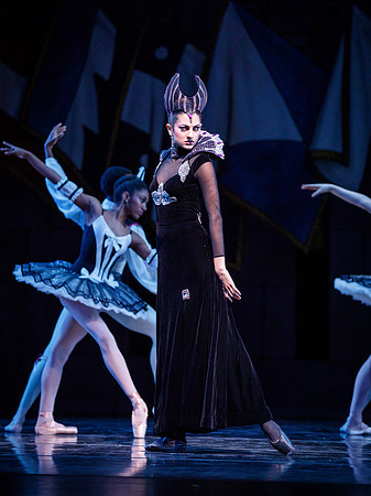 Snow White | Pacific Northwest Ballet School