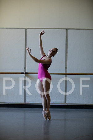 AmeliaErich_2023_074