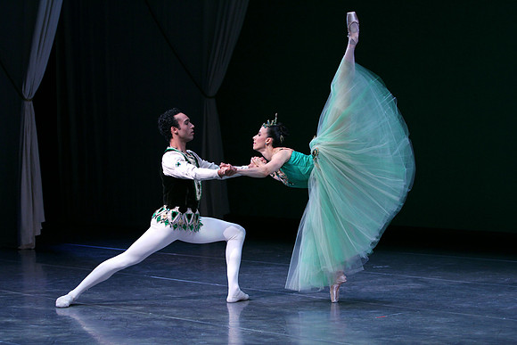 Lindsi Dec & Charles McCall | George Balanchine's Emeralds